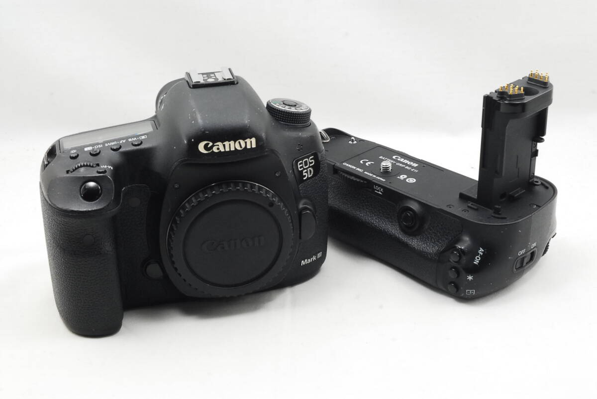 ★良品★ 即決 格安 売切 キヤノン Canon EOS 5D MARKⅢ ボディ ＆ バッテリーグリップ BG-E11 デジタル一眼カメラ（R7-718）