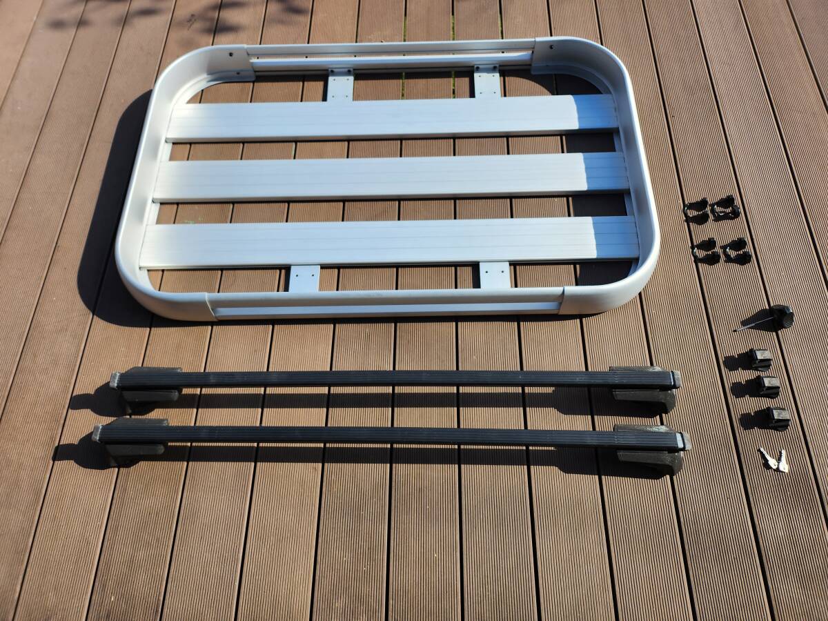 THULE アルミキャリア　セット　ルーフラック　フット　スクエアバー118cm スーリー　LAPPLAND　日産ラシーン　ジムニー　キャリア