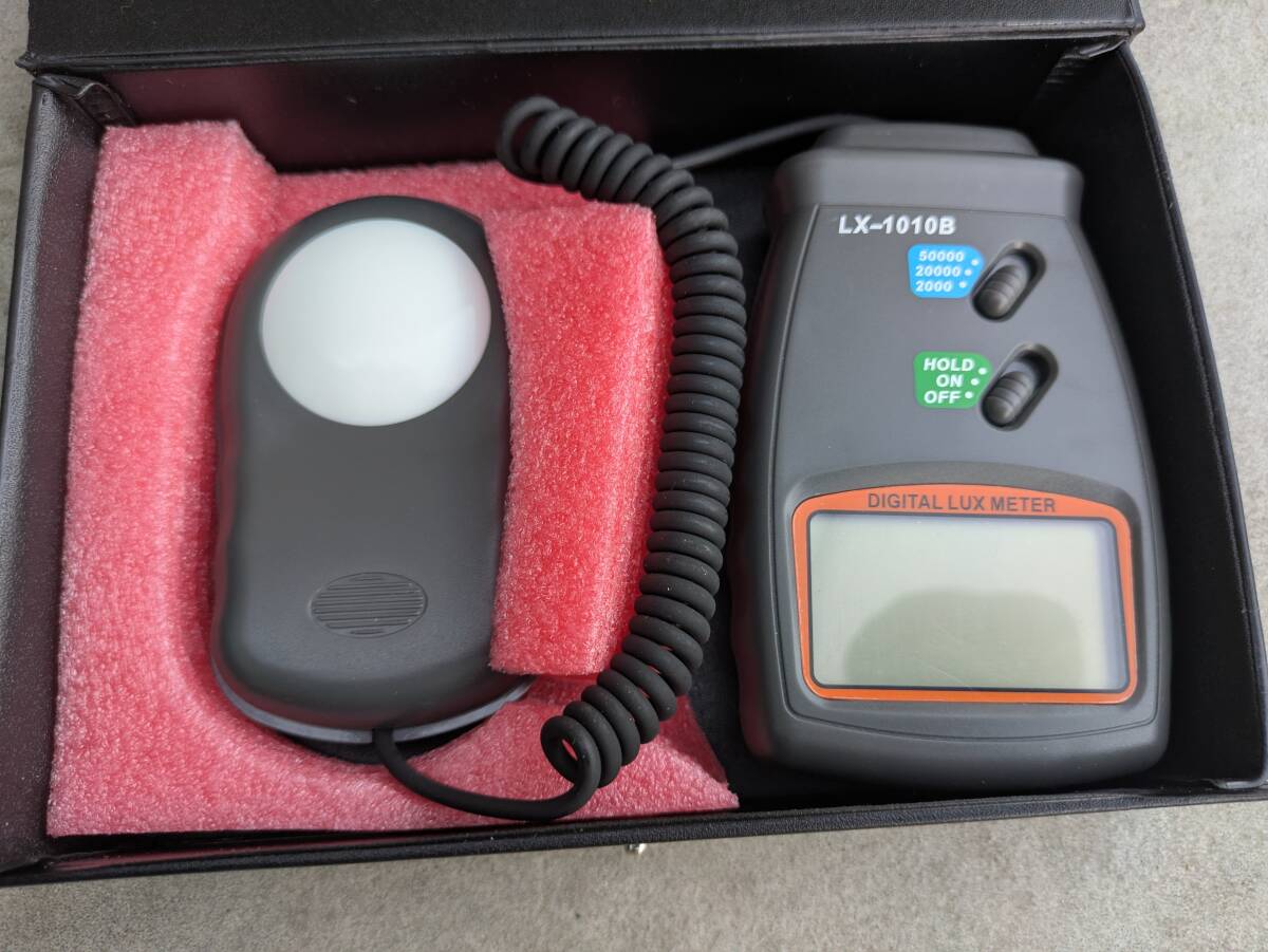 デジタル照度計 光度計 Luxメーター LX1010B　現状品　10143780-45977
