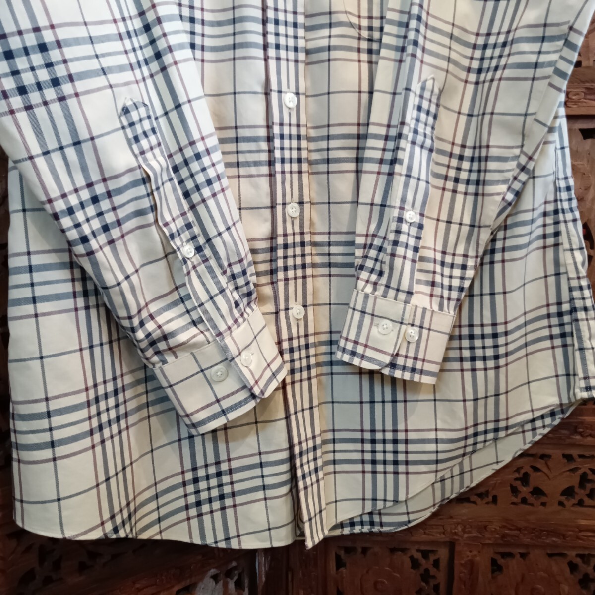 {$data['title']拍卖