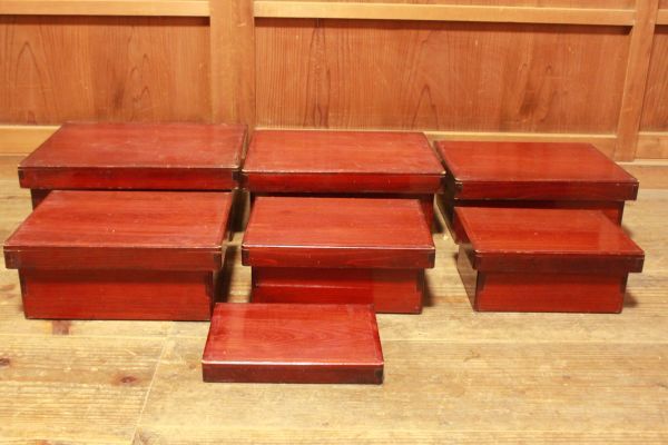 【旧家蔵出し】★アンティーク 漆器『伊勢山田 塗師源助作 古い入れ子 6組』蓋1枚おまけ★(検:古民芸/古民具/大正/昭和/漆芸/当時物)71016D