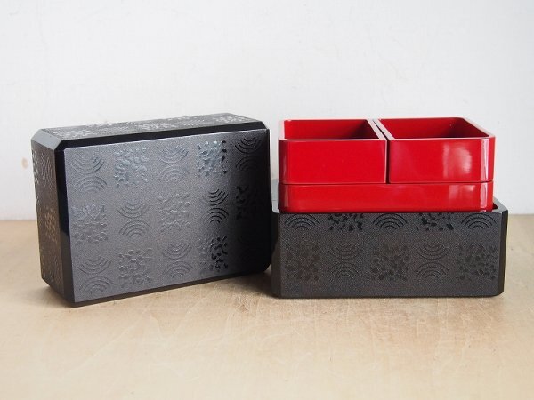 津軽塗 紋紗塗 弁当箱　未使用　紋紗　三段　伝統工芸　青森　弘前　漆器　漆芸　レトロ　アンティーク　Y19