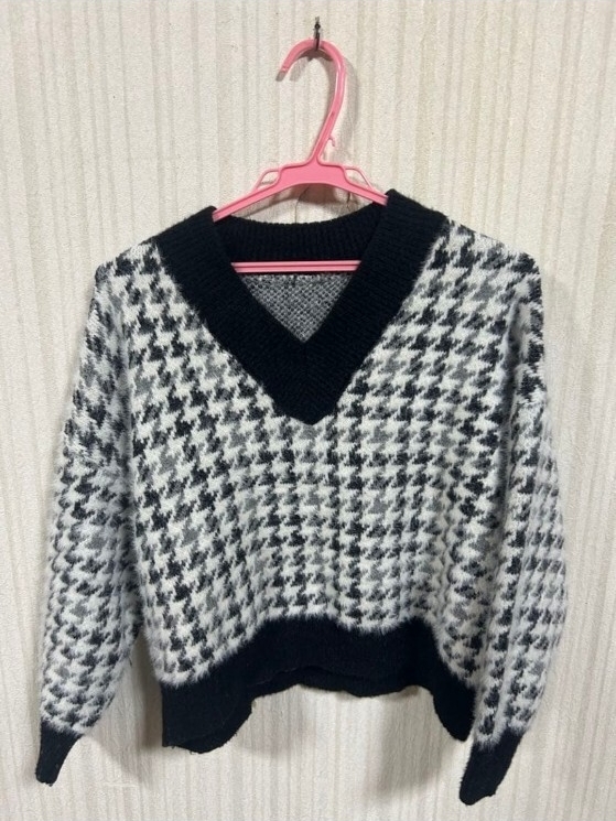 【古着】ハウンドトゥースパターン Vネックニット【女性用】