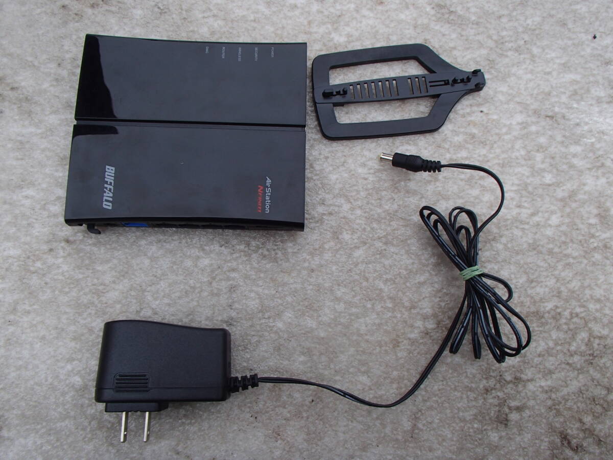 R59 ジャンク品 BUFFALO AirStation NFINITI 無線LANルーター WHR-G301N 無線ルータ wifi バッファロー 電源アダプタ MU12-G120100-A1