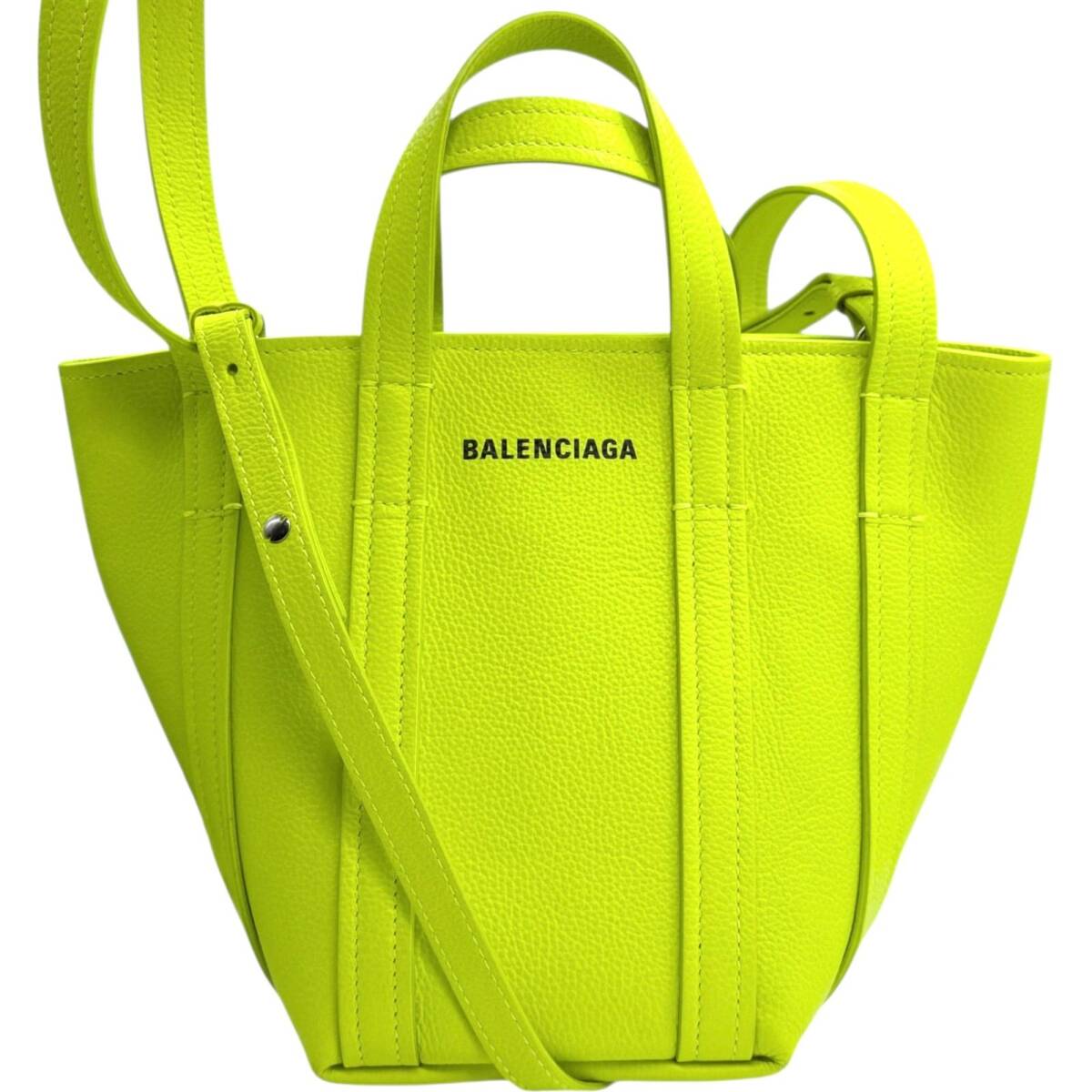 使用わずか　バレンシアガ　エブリデイ 2.0 ショルダーバッグ　BALENCIAGA 　672793 ノースサウス　XS 3way　トートバッグ　4414