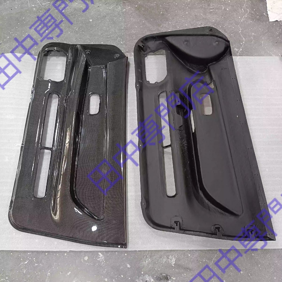 日産 GTR R32 カーボン製 ドア内張りパネル（インテリア用）