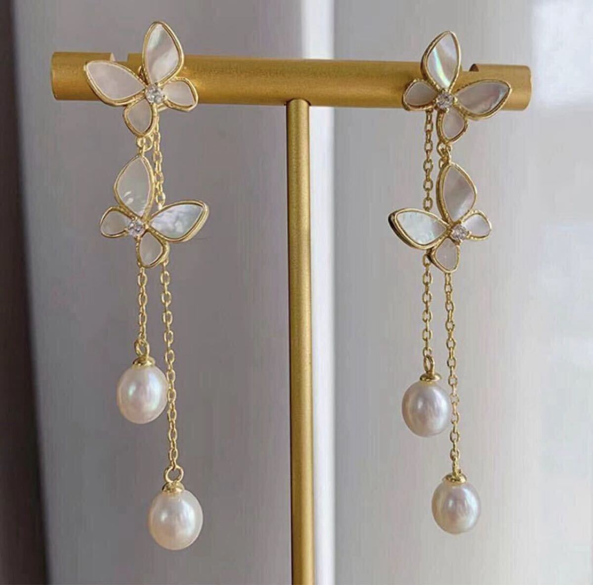 おしゃれ　天然真珠　揺れるパールロングピアス　K18GP アレルギー対策