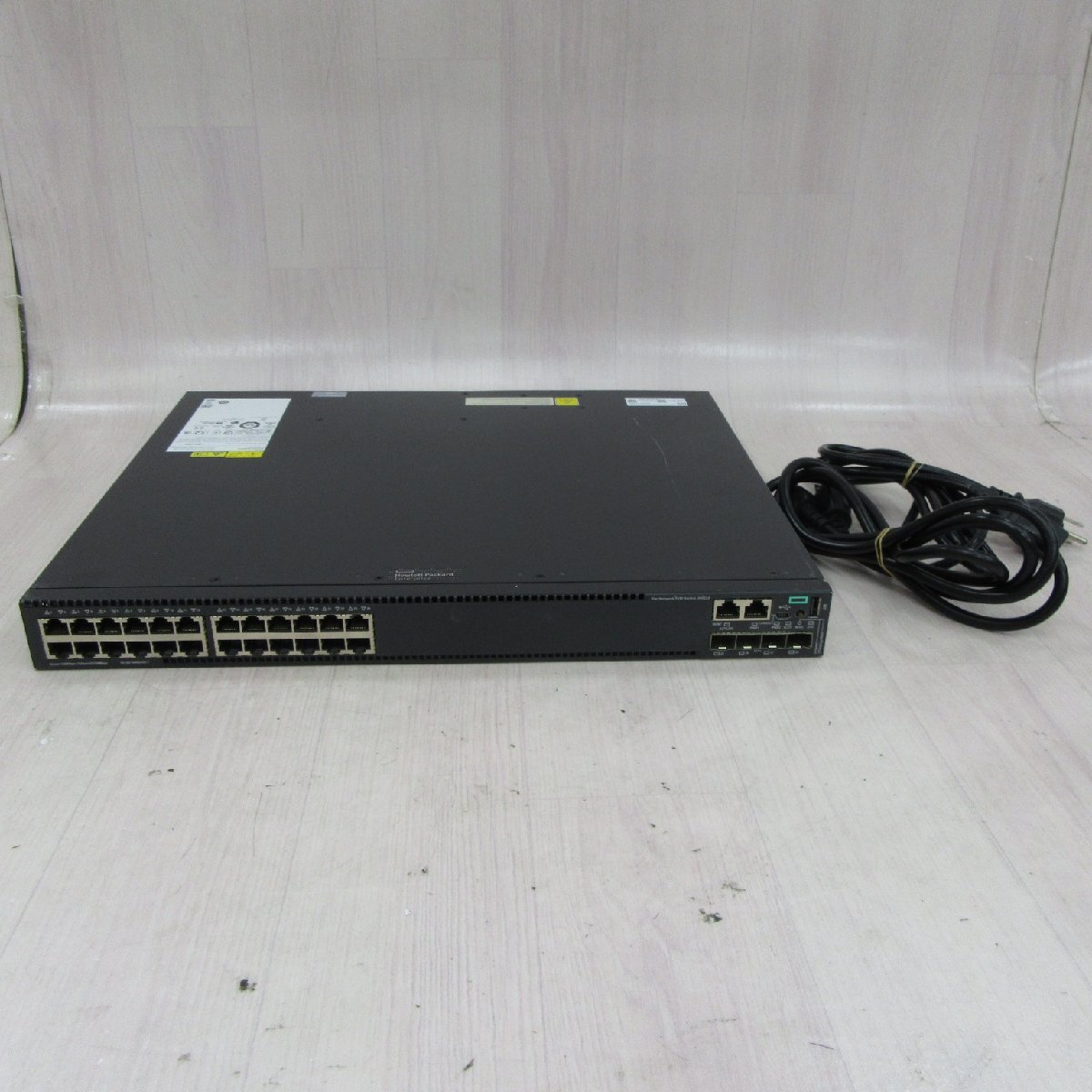 HPE JH323A HPE 5130 24G 4SFP+ 1slot HI Switch レイヤー3キャンパスネットワークスイッチ 初期化済 Ver.7.1.045 保証有 YL2_261