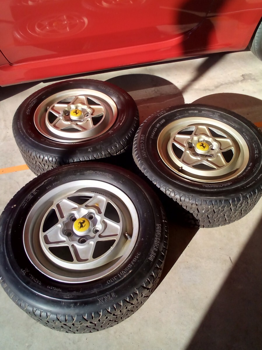 フェラーリ 308 純正ホイール 3本 Ferrari オリジナル スペア カンパニョーロ　campagnolo クワトロバルボーレ 400 308Gt4 辺り年式 即決！