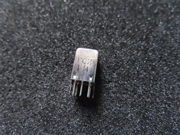 【新品 未使用】FCZ コイル 7mm角 　１４MHz　【在庫８個あり】