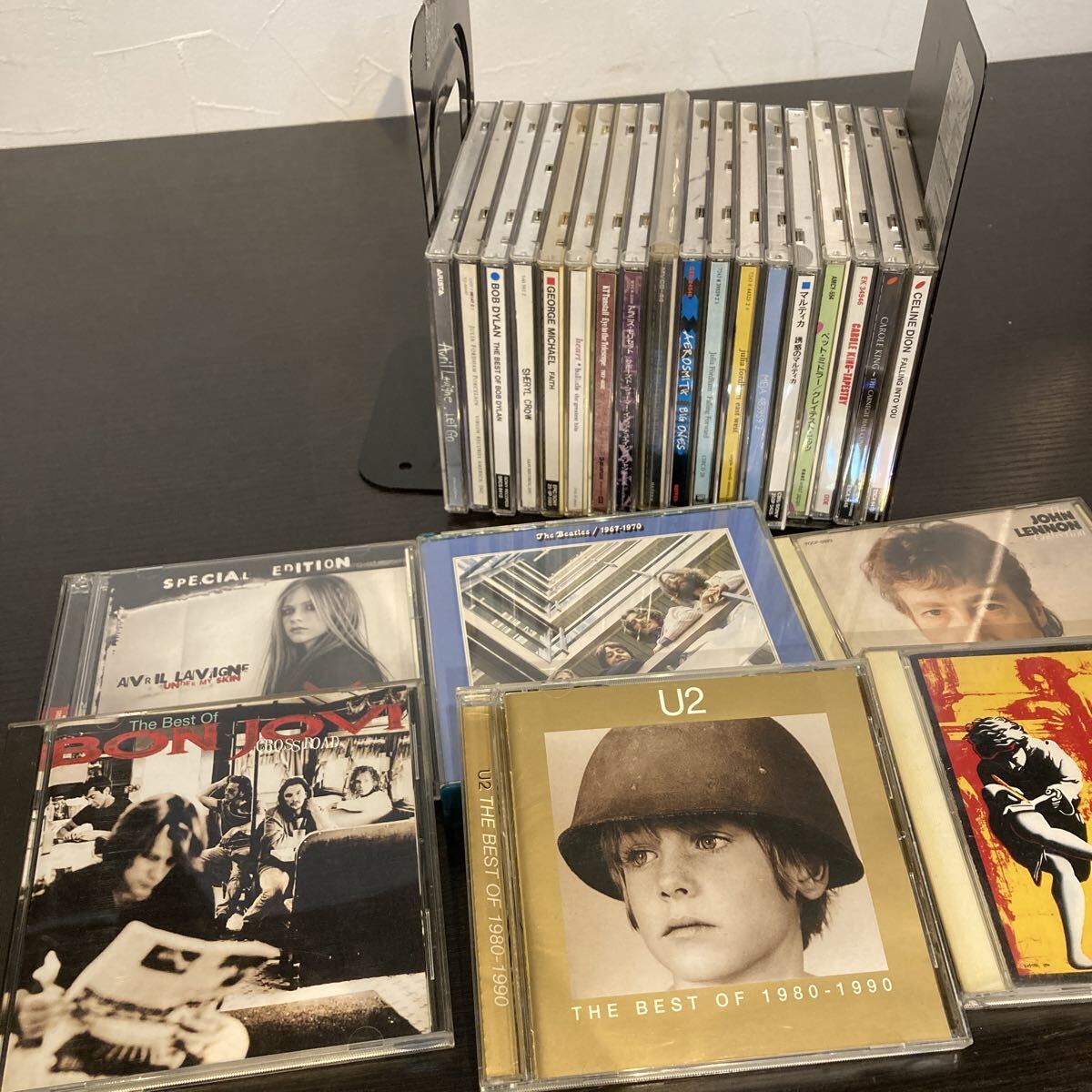 洋楽CD24枚まとめ The Beatles John・Lennon Avril Lavigne Julia Fordham Bon Jovi Bob Dylan など【21160】(11)