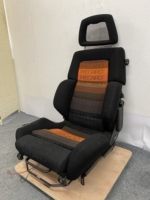 ◆34581K6635)直取直配のみ 希少　レカロシート クラシックC オレンジストライプ オレンジグラデ 電動ヒーター付１脚 埼玉県朝霞市