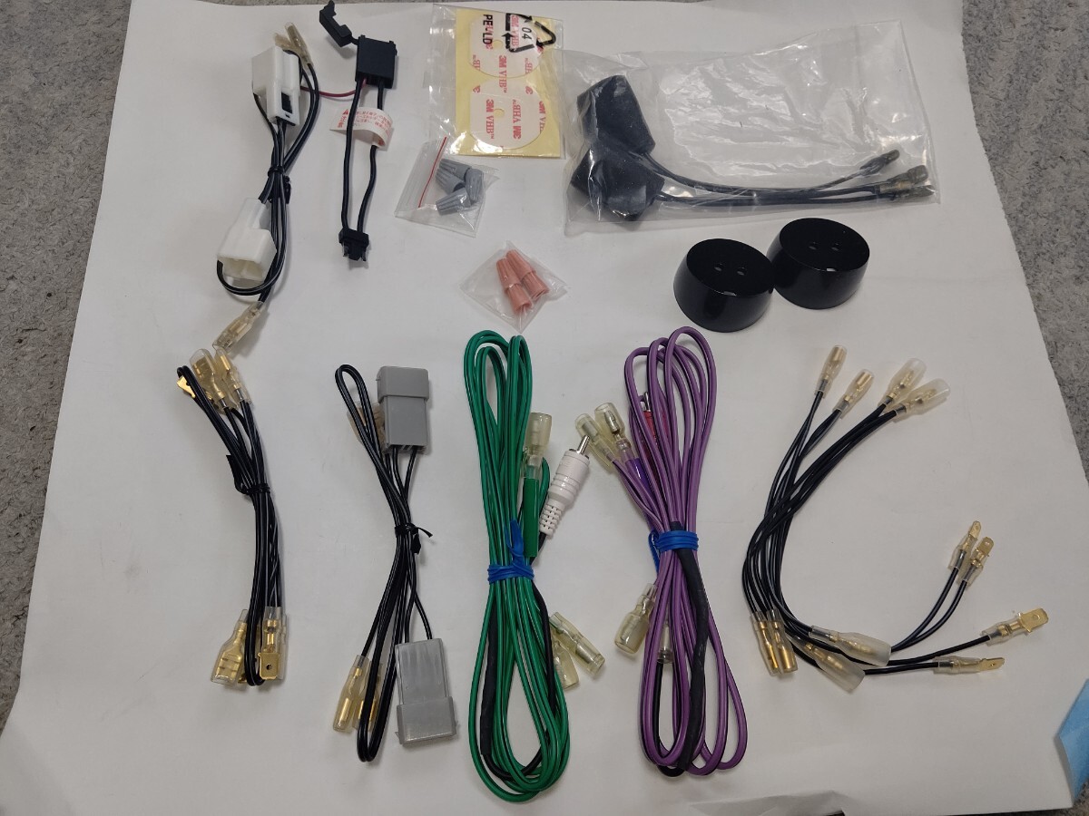 アルパイン サブウーハー用 スピーカーライン入力ケーブル スピーカー取り付けいらない物 DLX-FT17S 未使用品