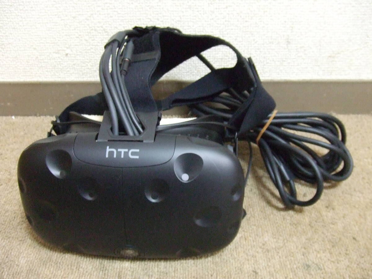 R720 HTV VIVE VRゴーグル　ヘッドセットのみ　中古　本体　未確認　現状　ジャンク