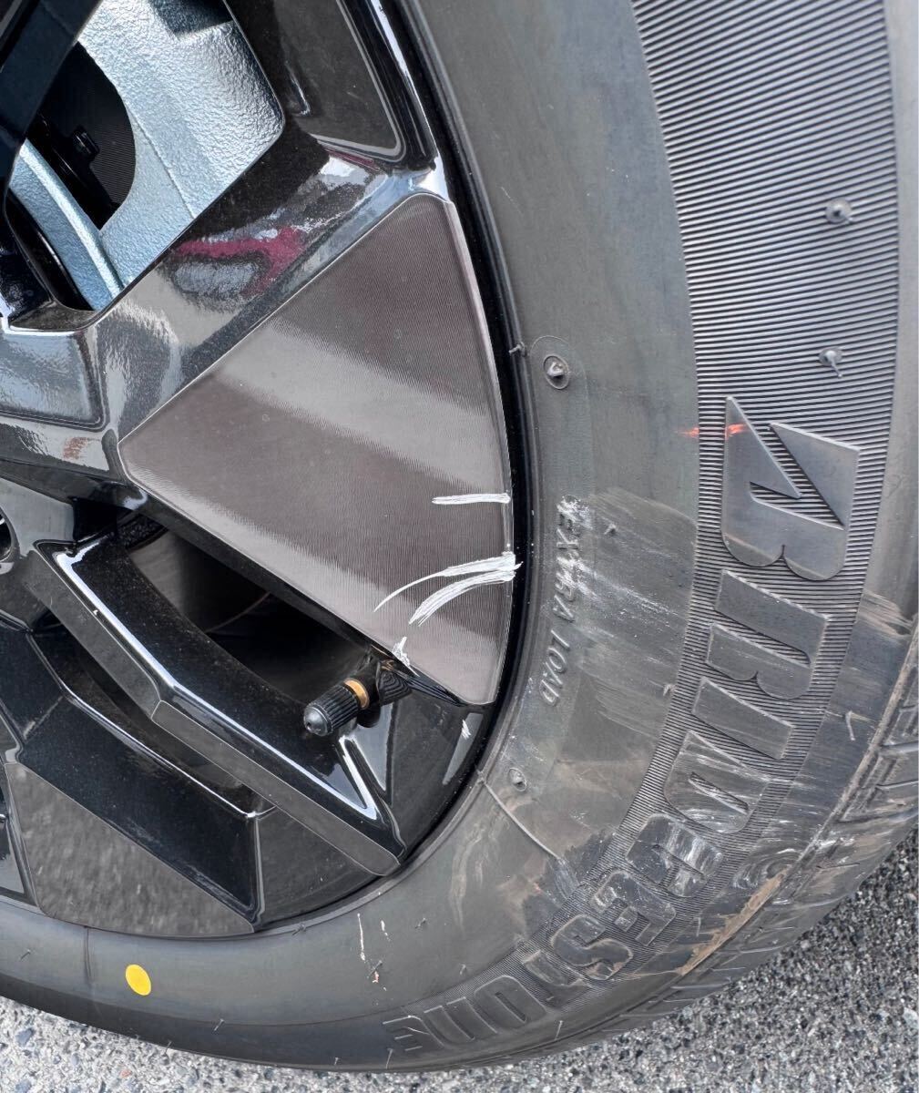 ホンダ　ステップワゴン　スパーダ　アルミホイール色　１３ｍｌ角度で色見が違います　タッチペン　タッチアップ　ペイント　補修塗料