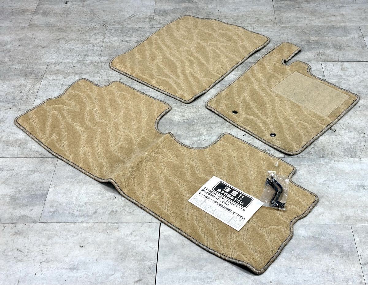 未使用/保管品■フロアマット ダイハツ タント エグゼ ベージュ マットセット カー用品 内装 車 社外品■兵庫県姫路市から 25-4637