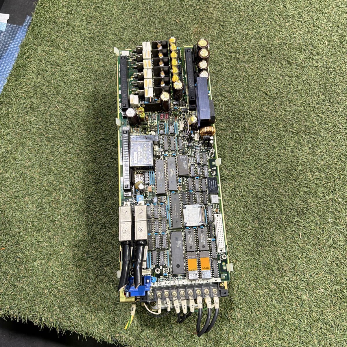 5L016 三菱 MR-S1-200-E01 サーボドライブ MRS1200E01 動作保証　