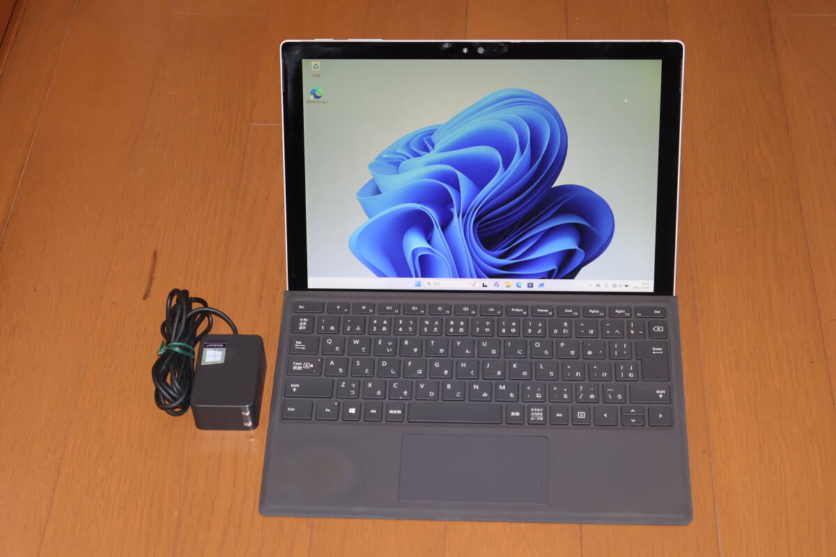Microsoft Surface Pro4 Core m3 6Y30/4GB/128GB/Windows11 Pro