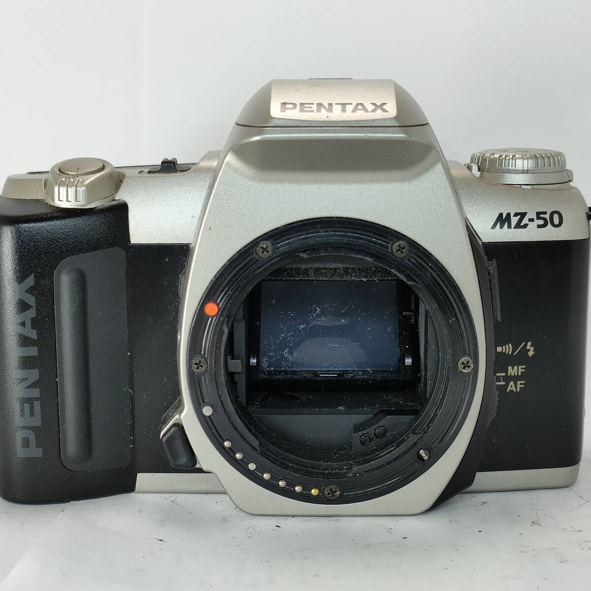 A905) PENTAX MZ-50 フィルム一眼レフ ボディ ジャンク（K Mount／Japan Model／Retro Camera）