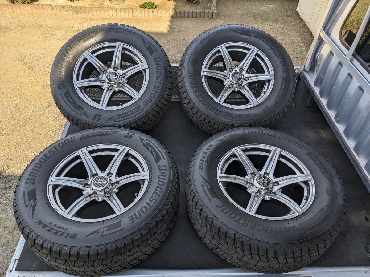 265/65/17 17インチ ブリジストン ブリザック DM-V3 スタットレスタイヤ ハイラックス