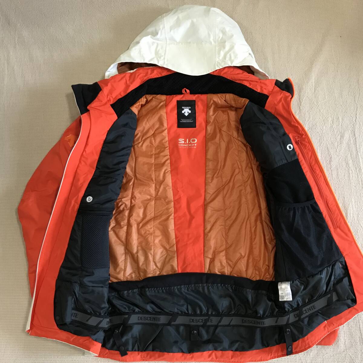 {$data['title']拍卖