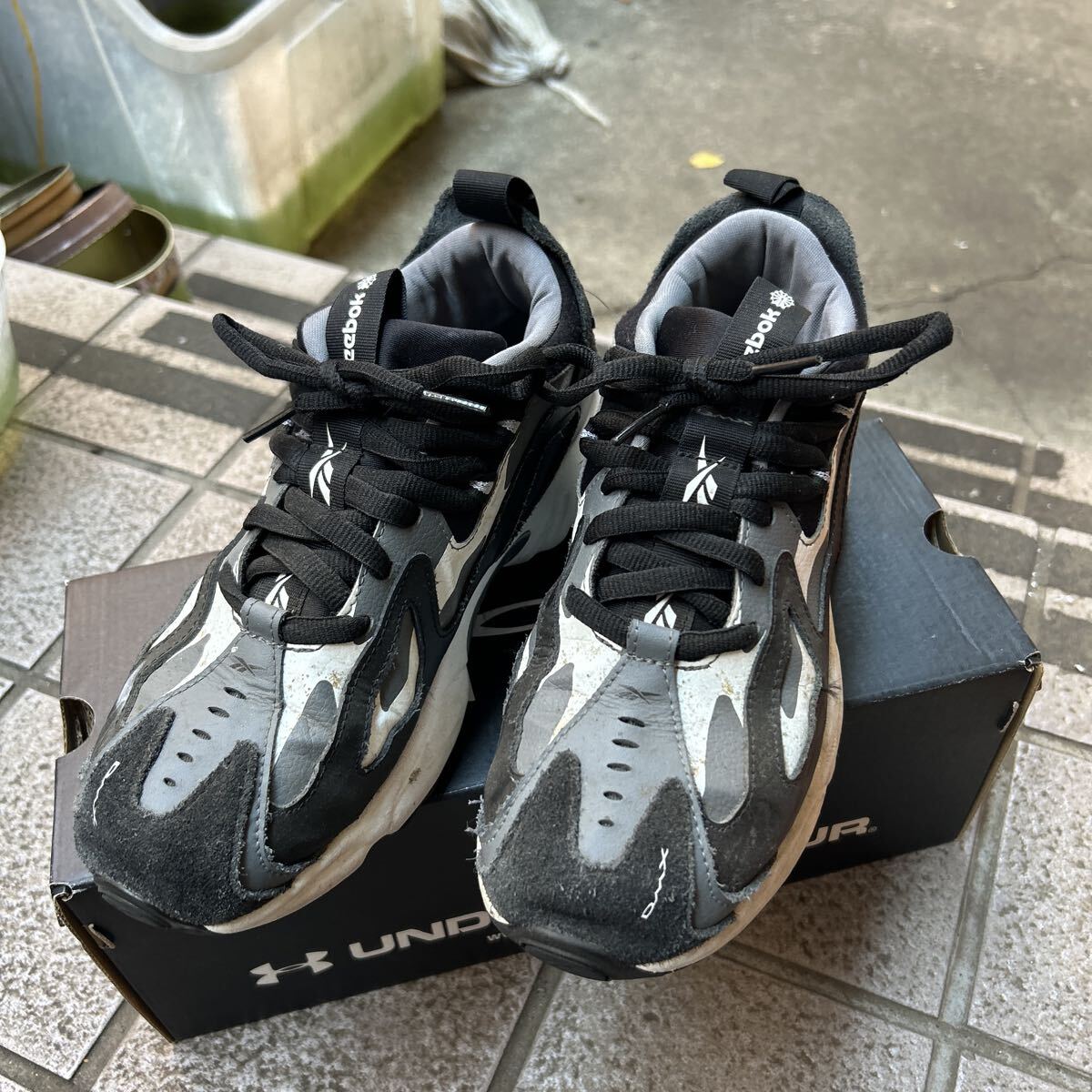 リーボック　DMX スニーカー　25