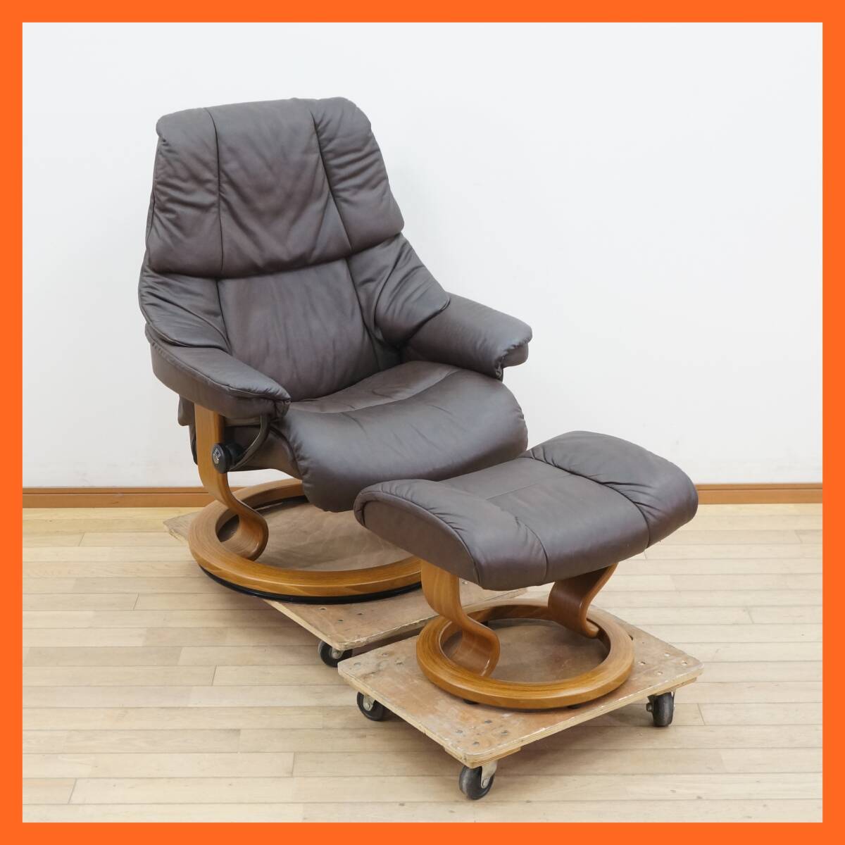 東ハ:北欧ノルウェー製【EKORNES/エコーネス】ストレスレス レノ ② リクライニングチェア 幅約76.5㎝ オットマン 本革 パーソナルチェア 