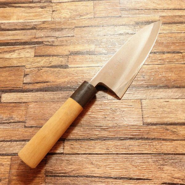 イヅツキ木屋 出刃包丁 研ぎ済 水牛柄 ハガネ ほぼ未使用保管品 150mm