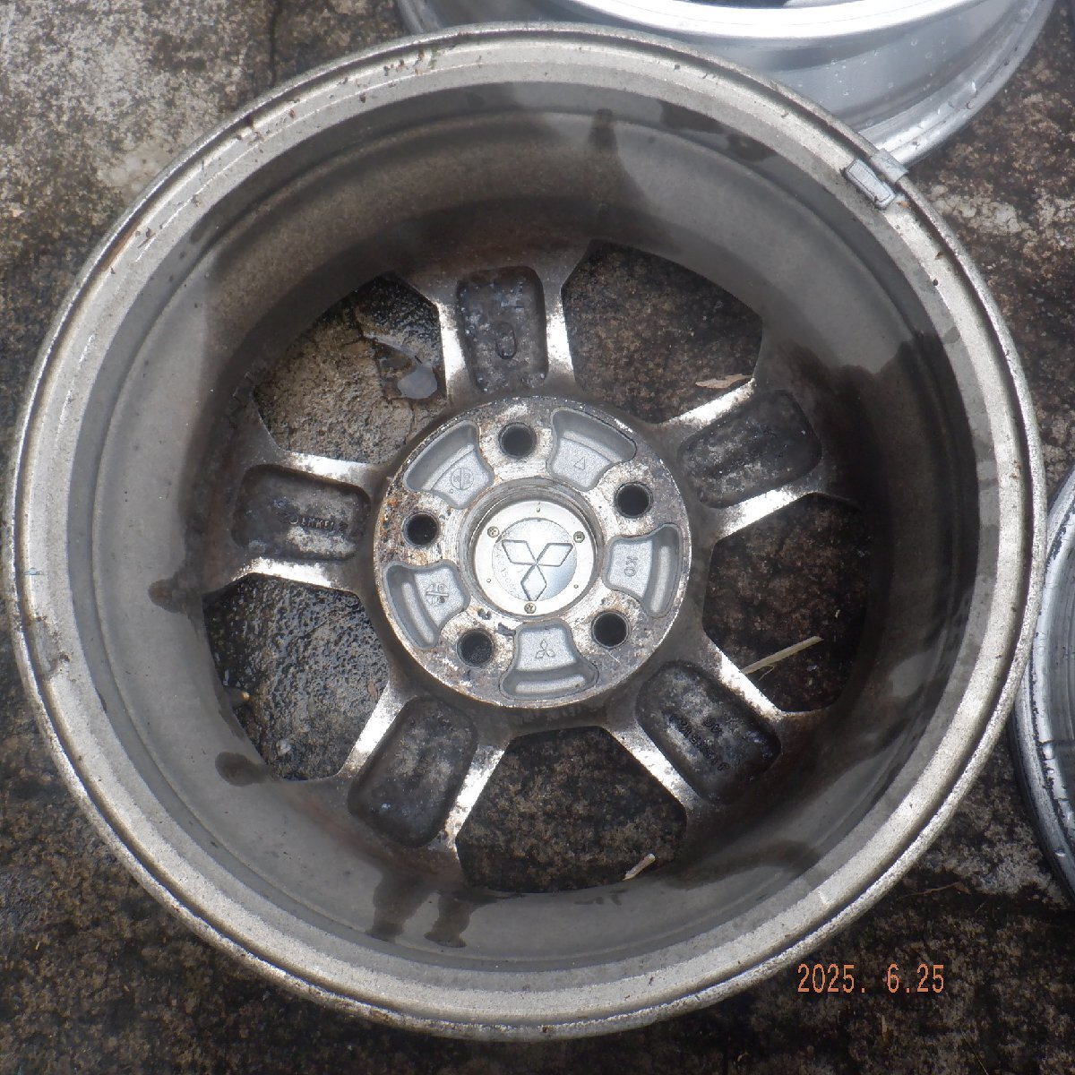 {$data['title']拍卖