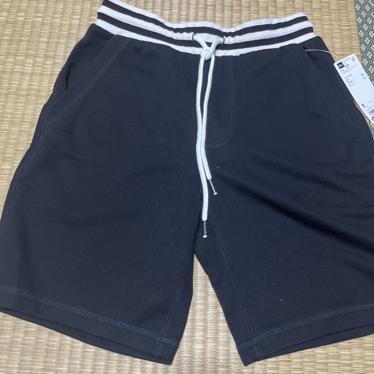 【新品未使用】GU ジーユー ハーフパンツ ブラック Sサイズ