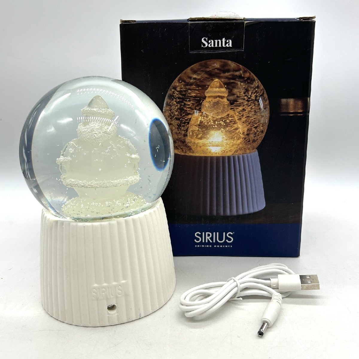 【80】 SIRIUS スノーグローブ サンタ 高さ14.5㎝ USBコード付き クリスマス インテリア スノードーム 通電確認済み 長期保管品 現状品