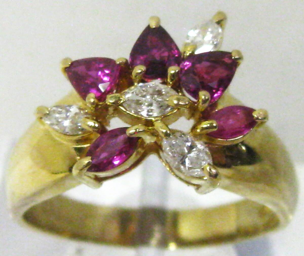 【東京 谷中 質屋おぢさん】極美品750K18 18金リング指輪ルビー0.92ctダイヤ0.39ct #17