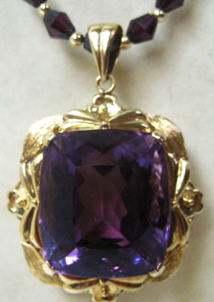 【東京 谷中 質屋おぢさん】K18 18金 ペンダント アメシスト 約 22.5mm×19.5mm大きいです