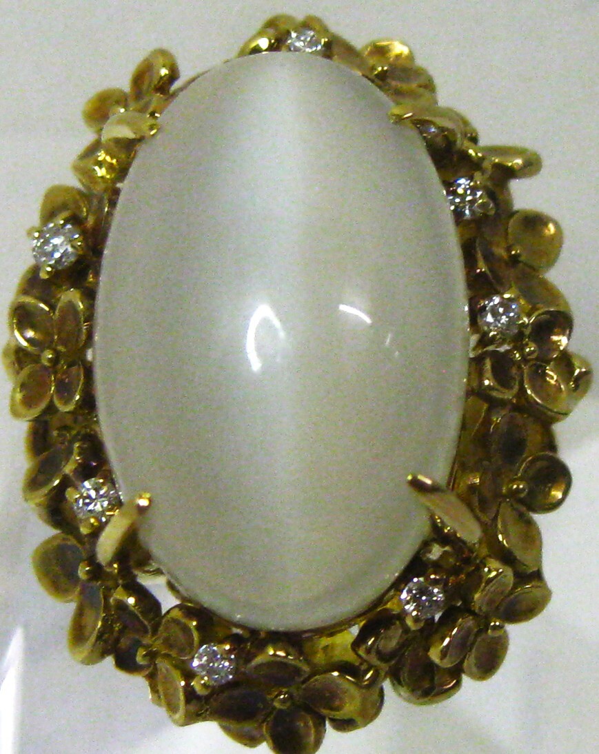 【東京 谷中 質屋おぢさん】極美品K18 18金リング指輪 ムンストーン19.32ctダイヤ7ヶ0.12ct