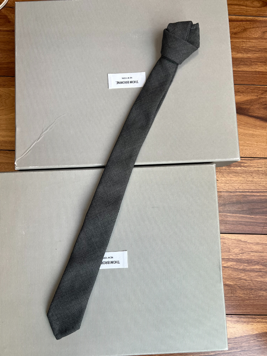 THOM BROWNE トムブラウン 超上質 サキソニーウール ネクタイ 新品未使用素人保管品 国内正規品 グレー