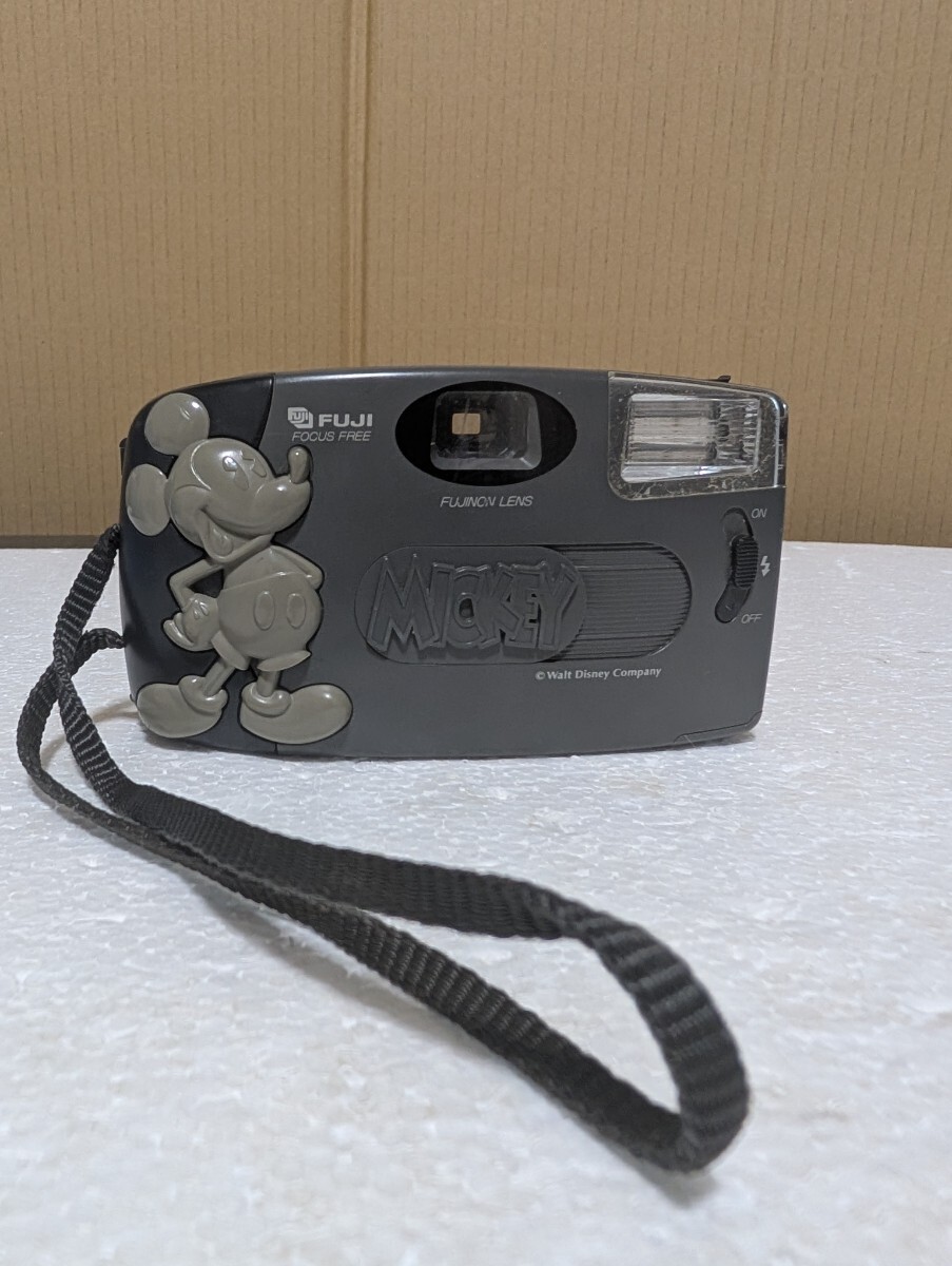 1990年代 富士フイルム ミッキーマウスデザイン コンパクトフィルムカメラ FUJI FOCUS FREE Mickey Mouse Hi!MICKEY MOUSE MADE IN JAPAN