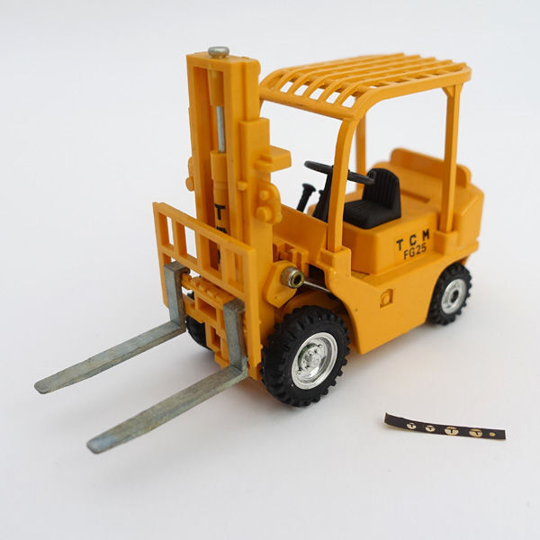 ★ SHINSEI シンセイ ミニパワー TCM フォークリフト FG25 (0220538516)