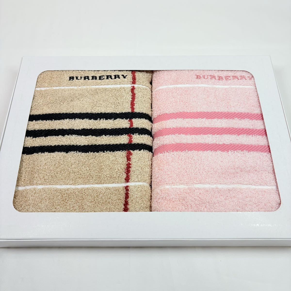 美品未使用品　 BURBERRY LONDNN バーバリーロンドン　ノバチェック　フェイスタオル２枚　ベージュ　ピンク　東武百貨店