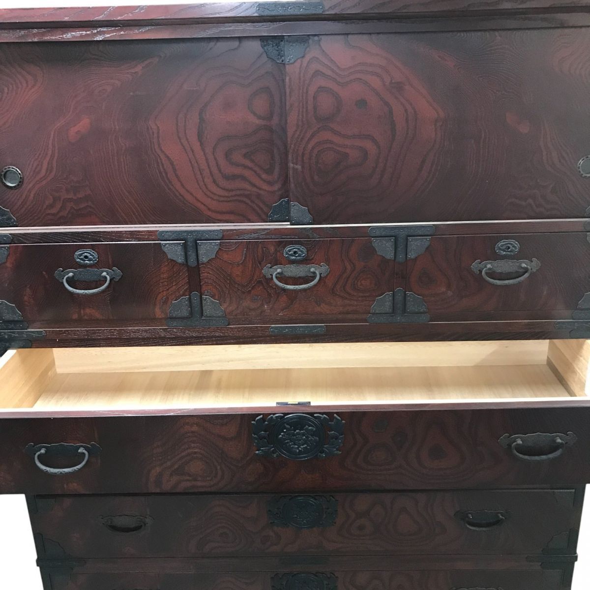 {$data['title']拍卖