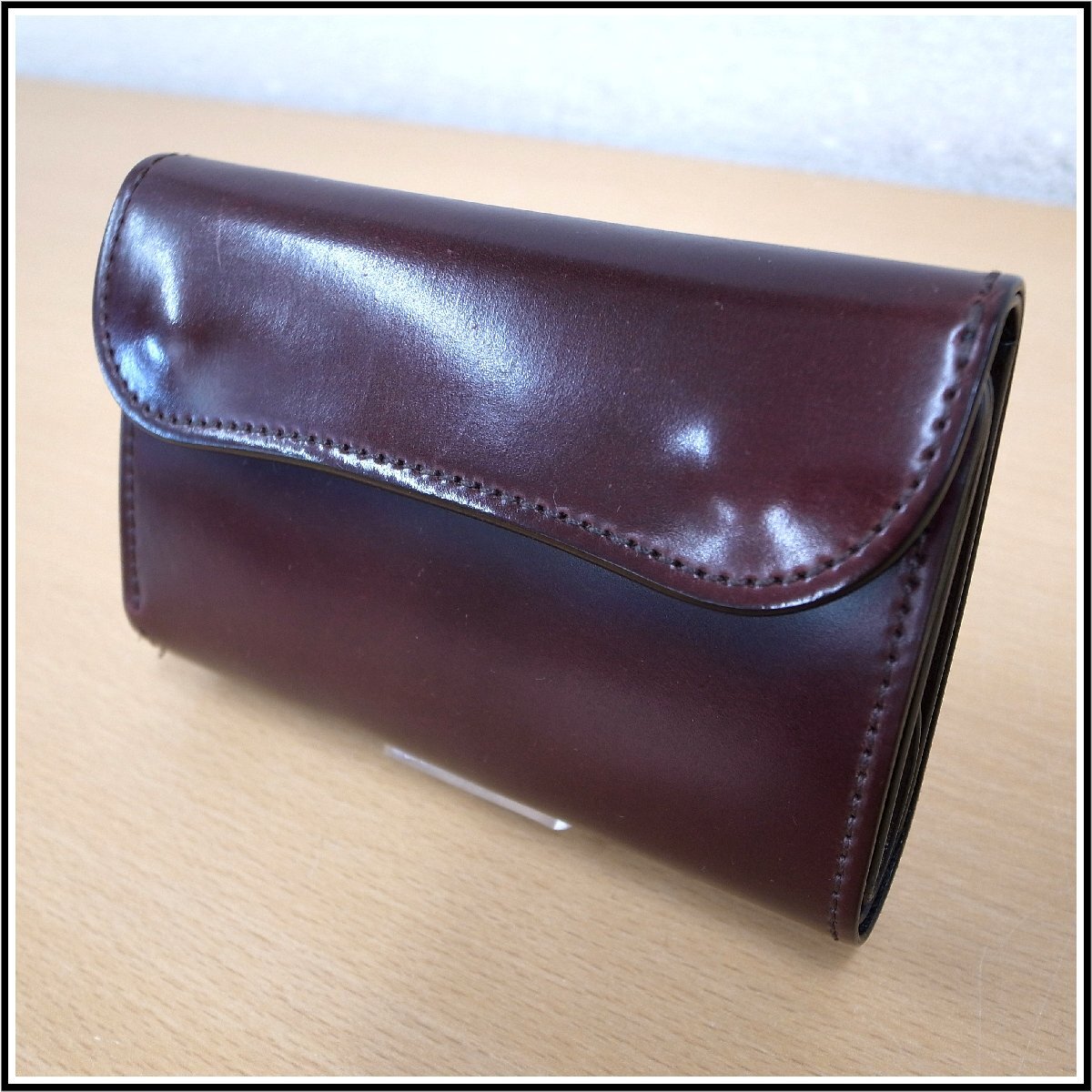B241T 【本物保証】 WILDSWANS ワイルドスワンズ　BYRNE バーン　中型三つ折り財布　馬革　シェルコードバン　ブラウン系