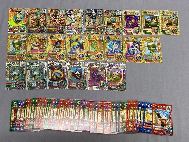 カメ)妖怪ウォッチバスターズ カード まとめ 80枚セット スペシャル ゴールド シルバー 他 ◆K2511003 NM14A