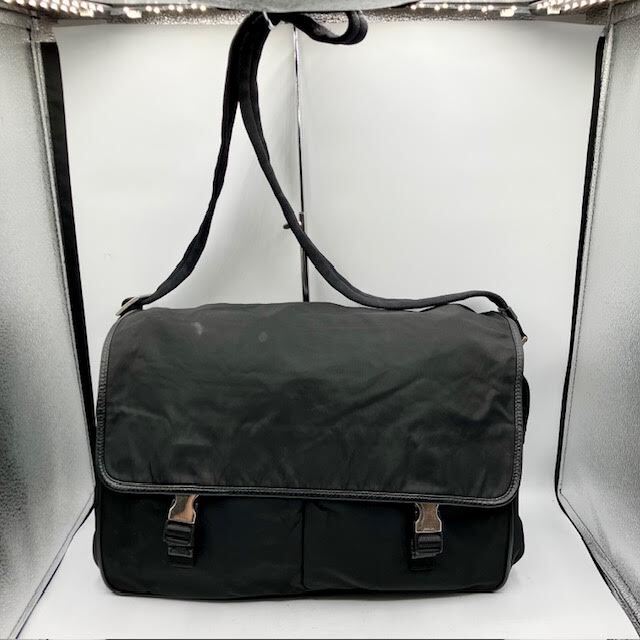 A14　PRADA　プラダ　ナイロンメッセンジャーバッグ　ブラック
