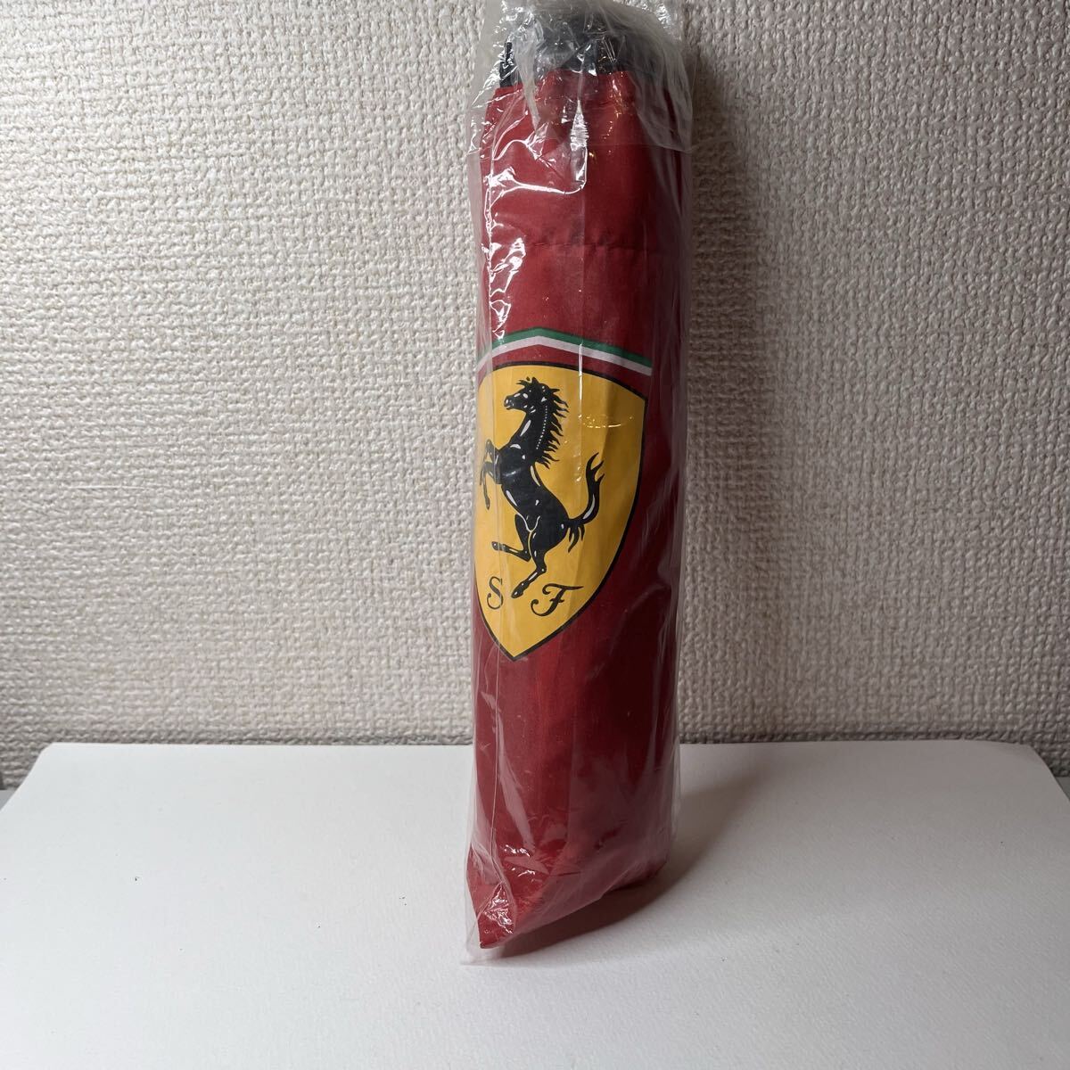 傘 保管品 Ferrari フェラーリ SF スクーデリア・フェラーリ 折りたたみ傘 跳ね馬 赤 レッド グッズ コレクション 