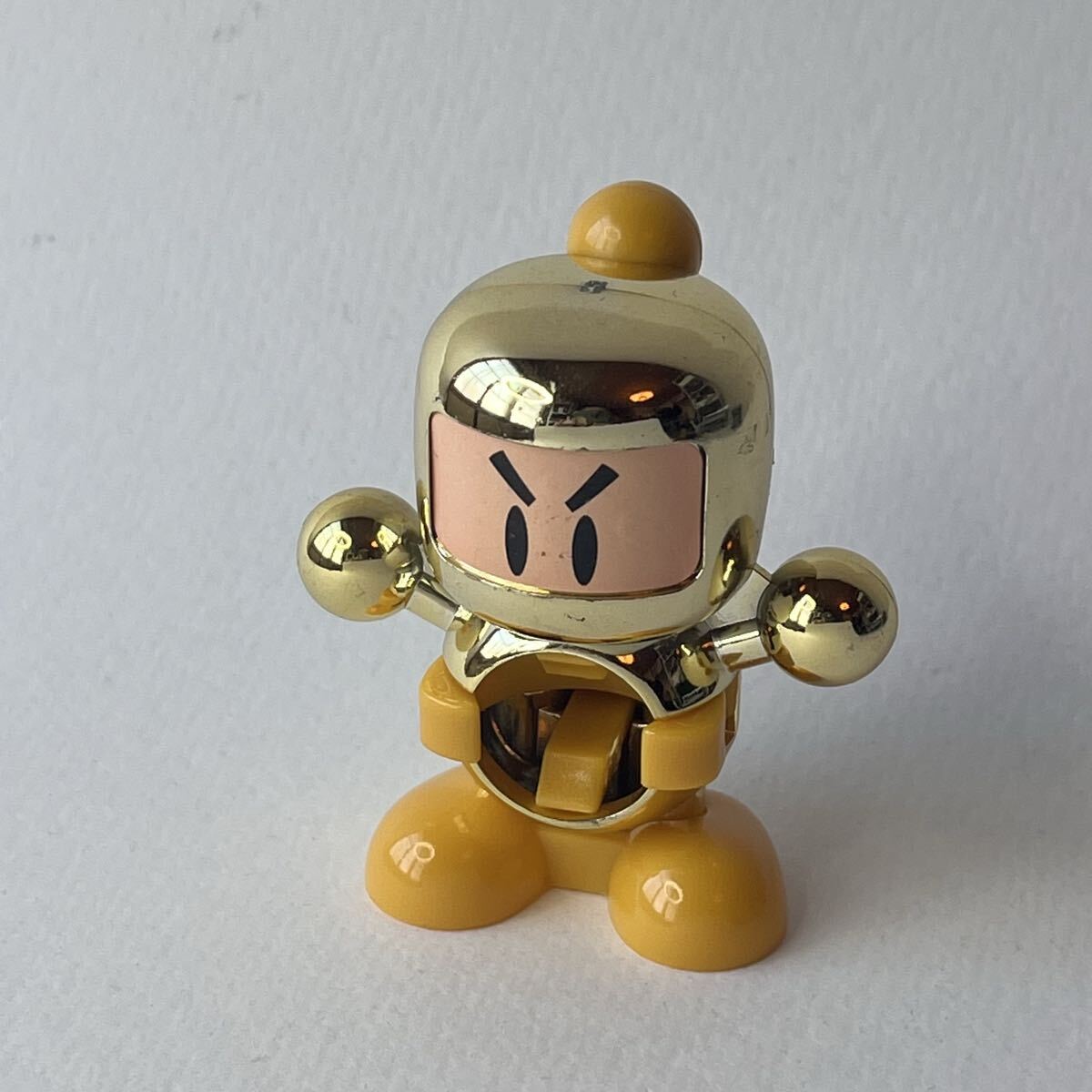 ボンバーマン ビーダマン 当時物 金色 フィギュア タカラ