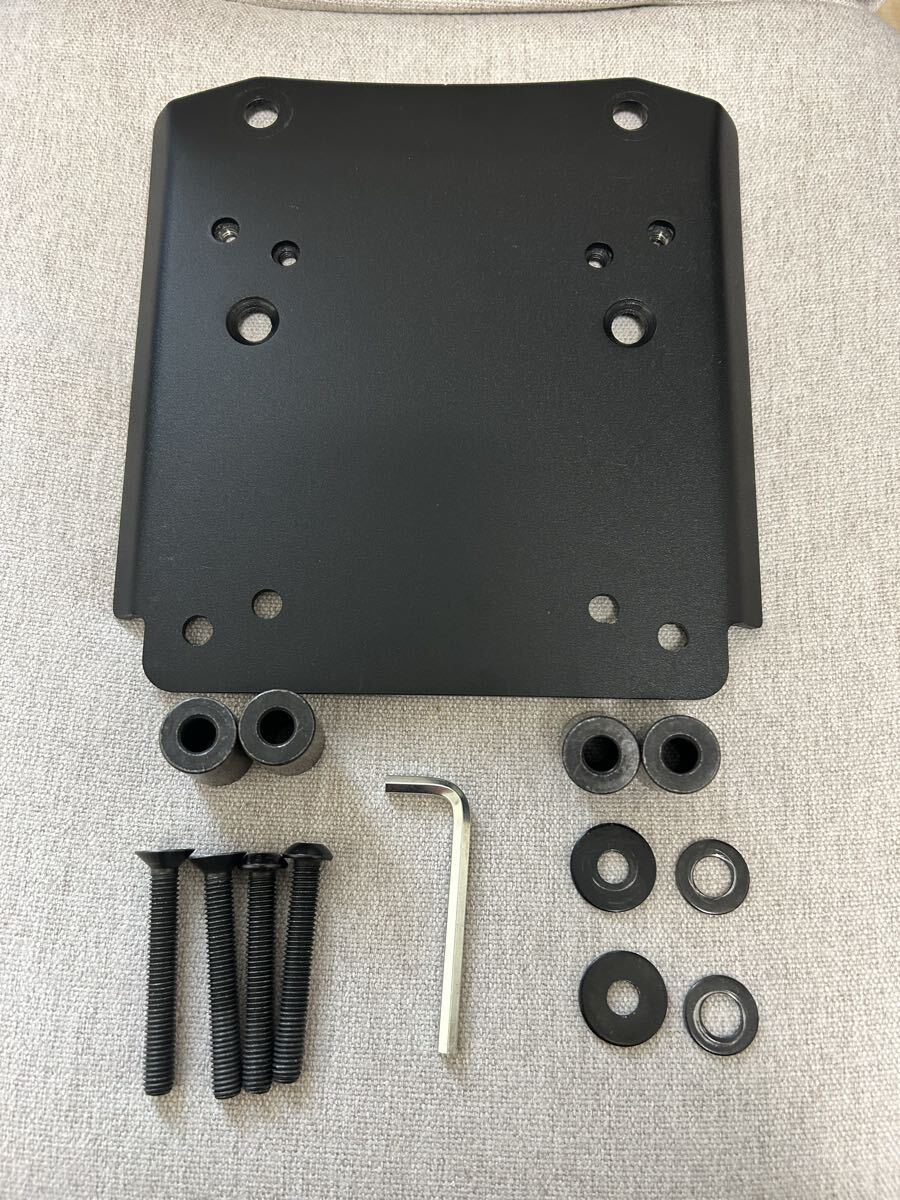 SHAD フィッティングキット PCX 125/150/160(10-24) H0IPC11ST シャッド リアボックス 取付 ステー　USED