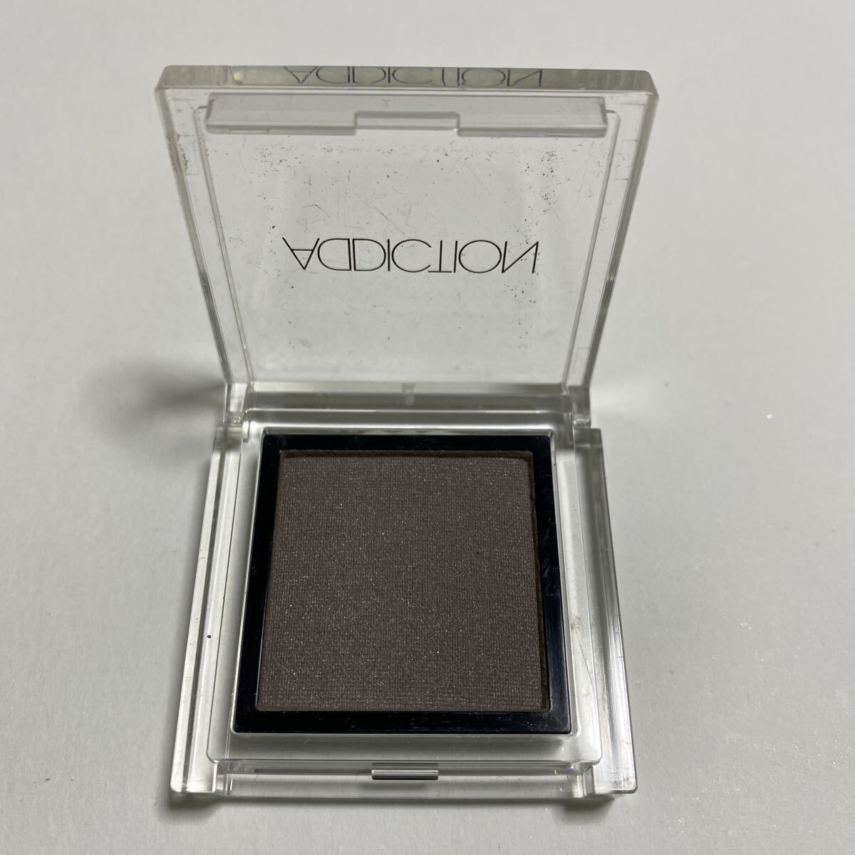 アディクション ザアイシャドウ　103 モダンノスタルジア　 アイカラー