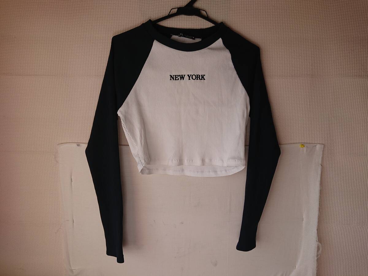 ★美品★ZARA★シャツ 非常に綺麗です　ホワイト系×ネイビー系