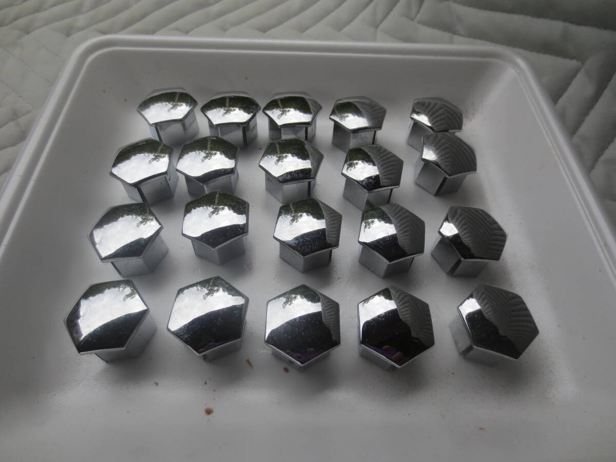 プジョー純正アルミホイル用　純正ボルトカバー　メッキタイプ　20個セット