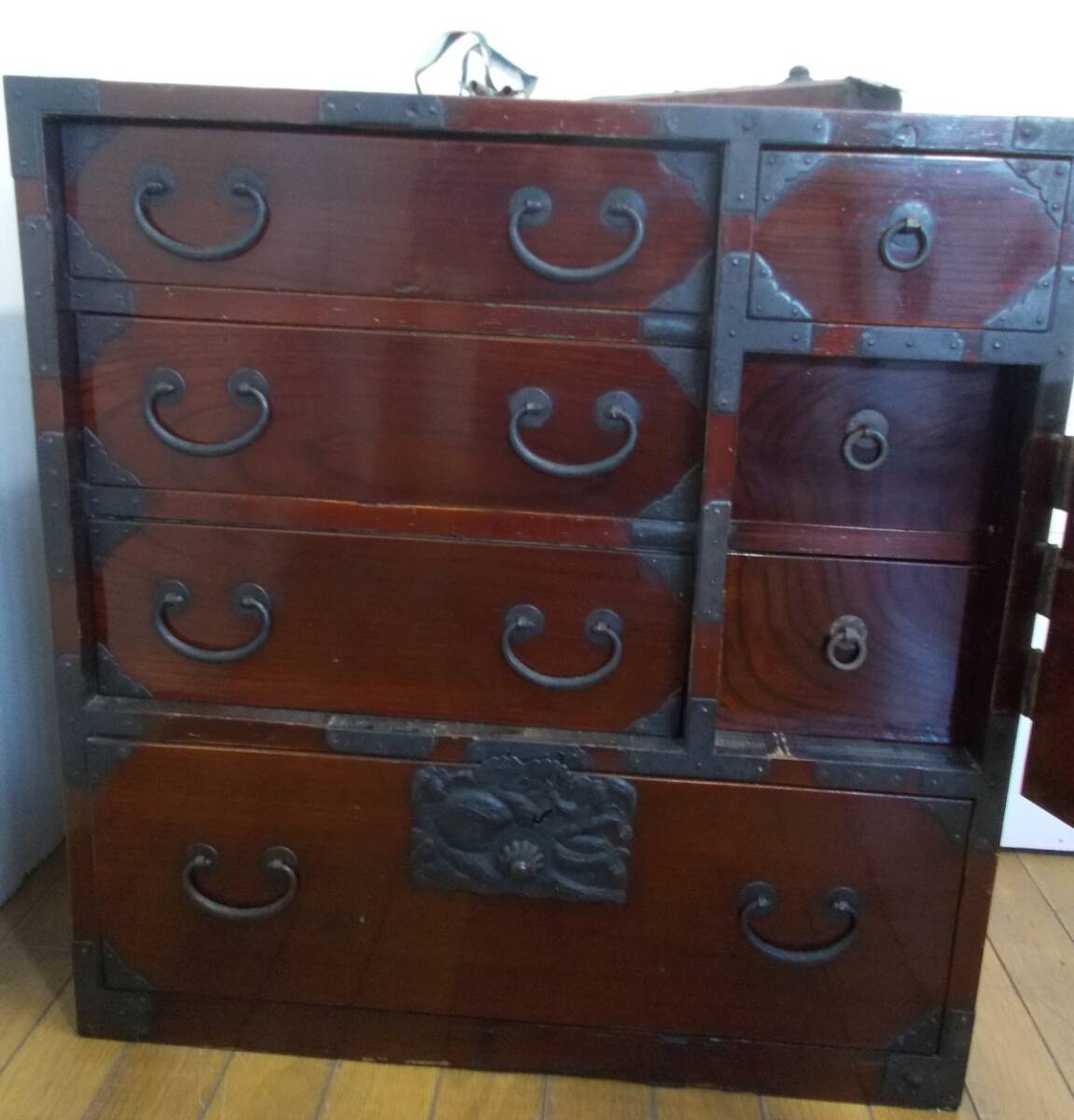 {$data['title']拍卖