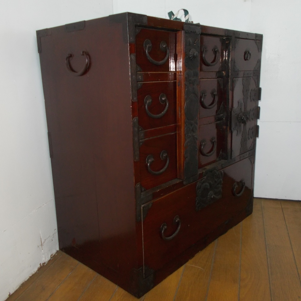 {$data['title']拍卖